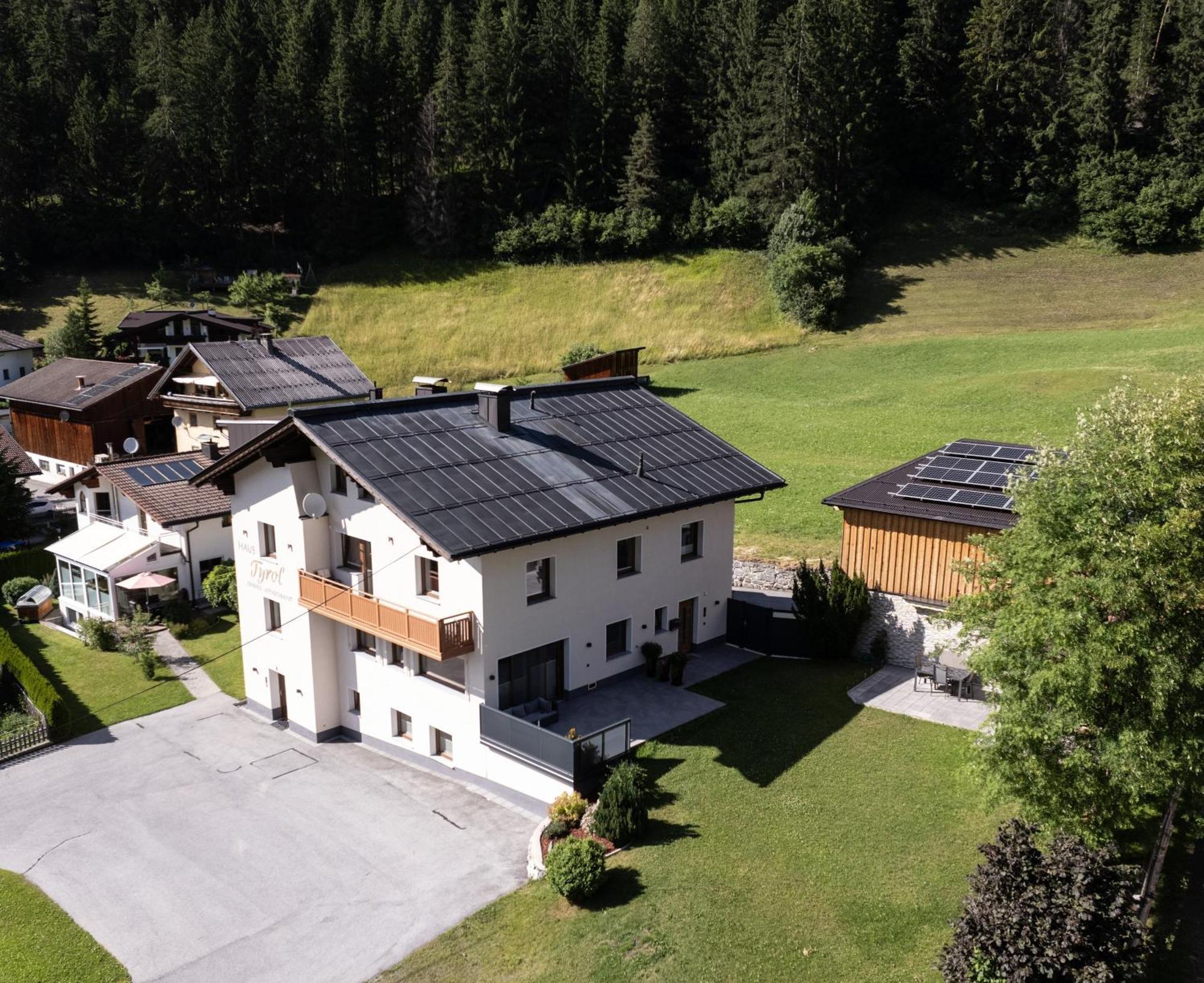 Appartements Tyrol Pettneu am Arlberg Exterior photo