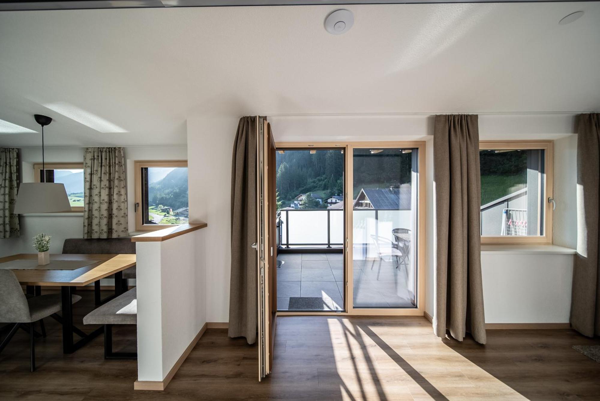 Appartements Tyrol Pettneu am Arlberg Exterior photo