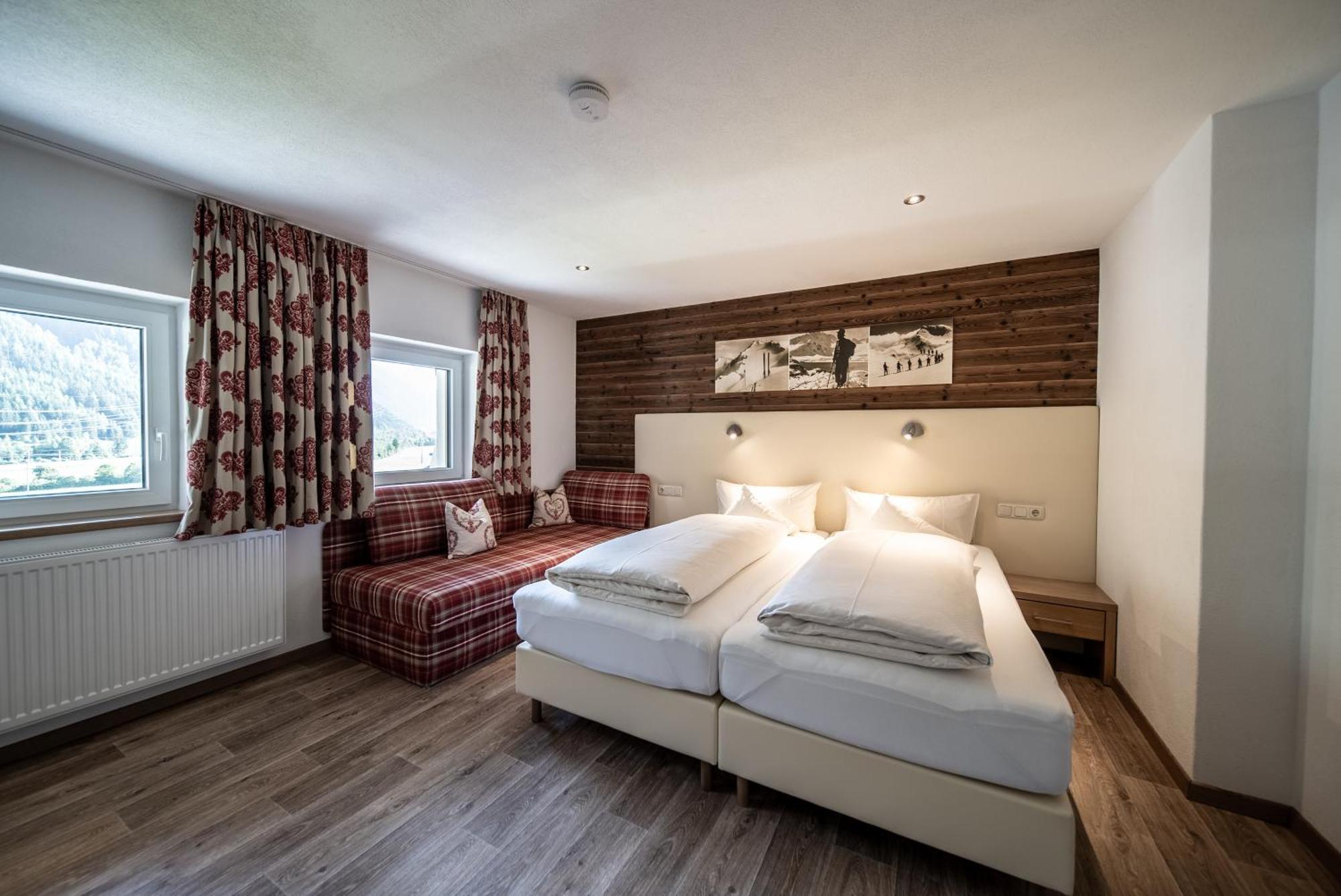 Appartements Tyrol Pettneu am Arlberg Exterior photo