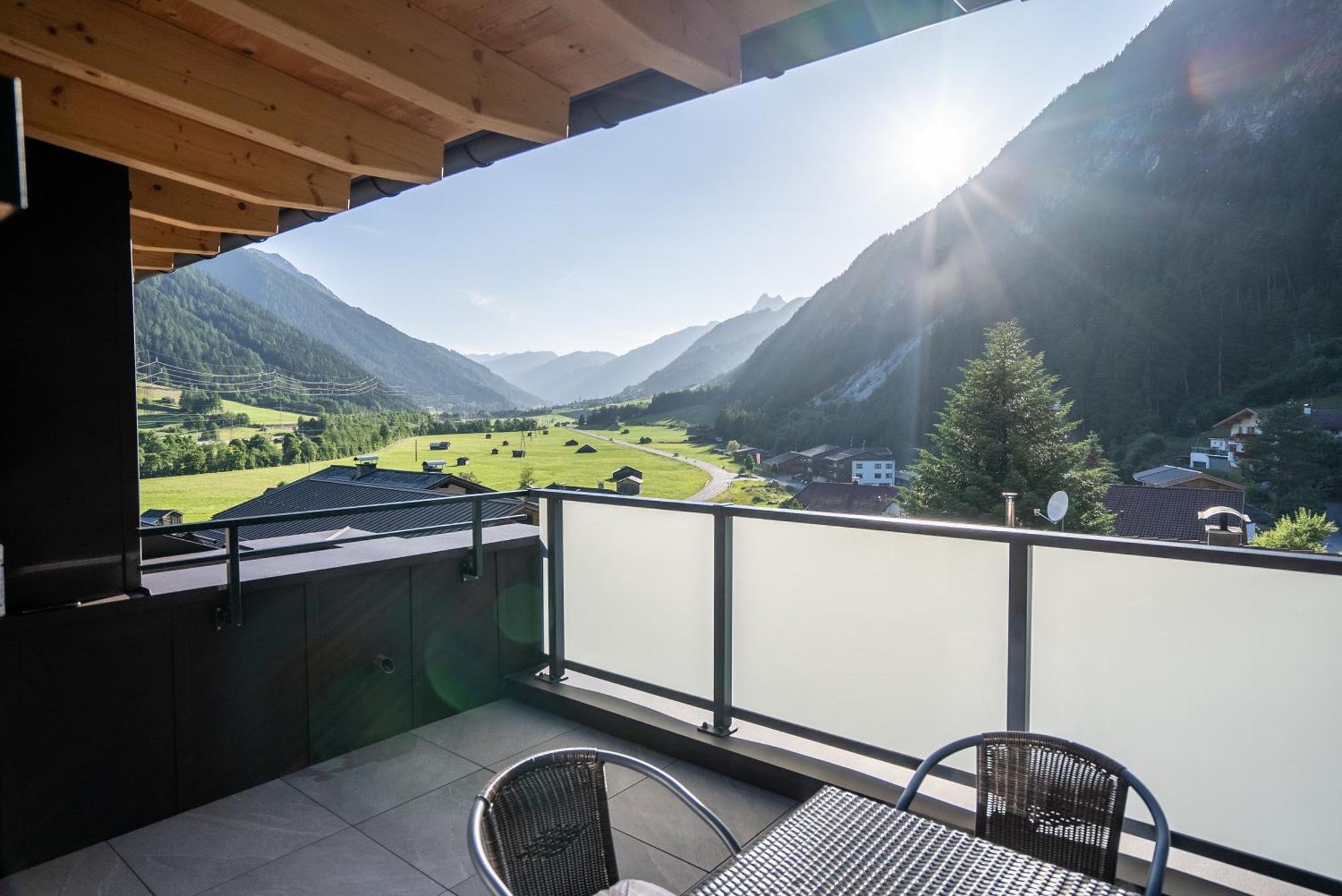 Appartements Tyrol Pettneu am Arlberg Exterior photo
